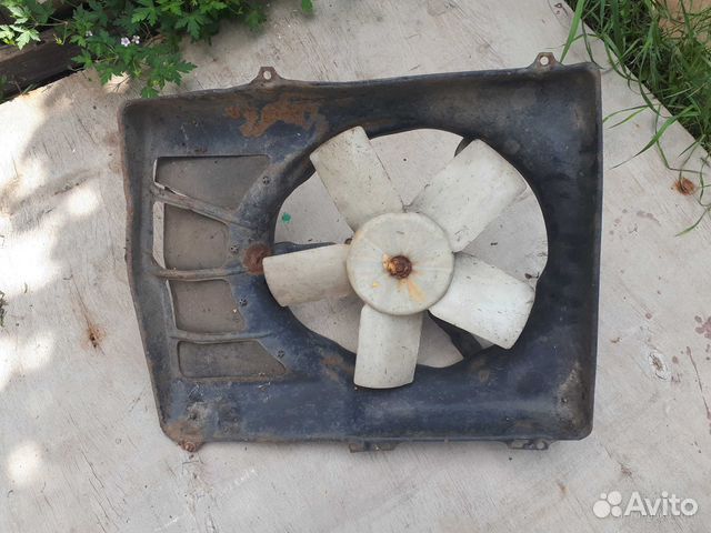 Диффузор радиатора с вентилятором 2.3 ауди 80