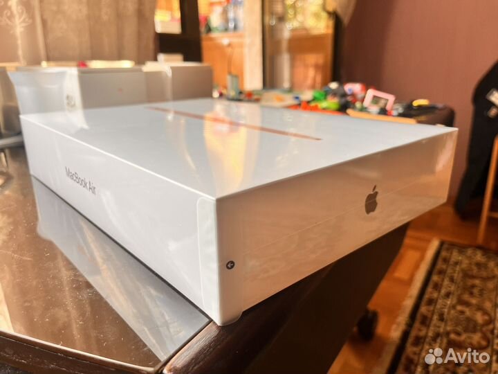 Apple macbook air m1 gold