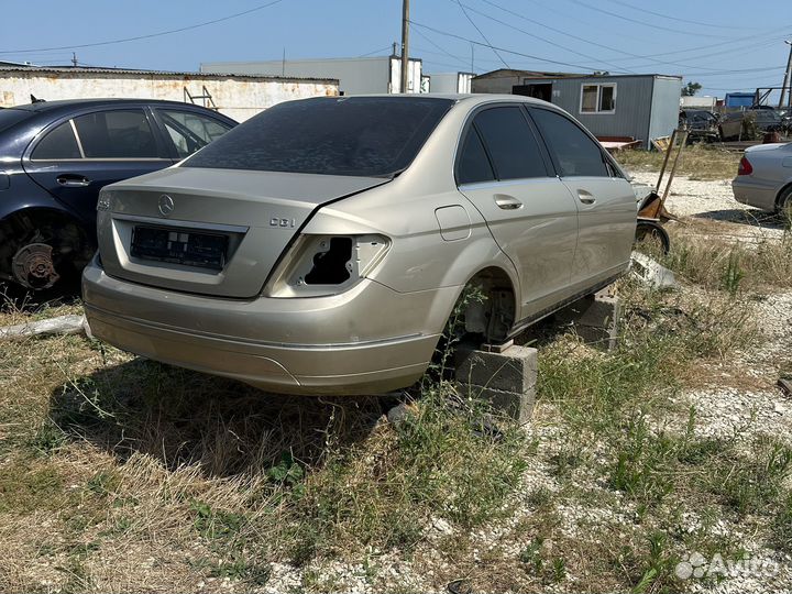 Разборка mercedes w204