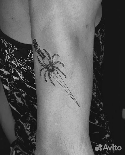 Художественная татуировка/пирсинг