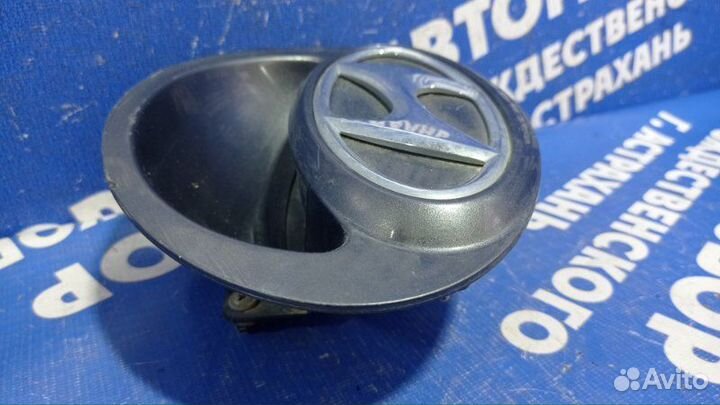 Ручка открывания багажника Hyundai Solaris 1