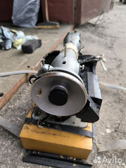 Швейная машинка tur 2