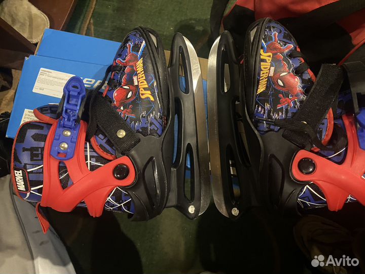 Коньки человек паук