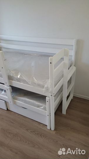 Детская кровать из березы для 2-х детей