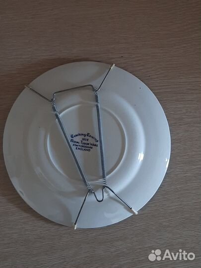 Декоративная настенная тарелка