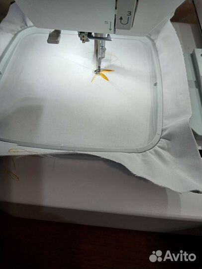 Машинная вышивка на одежде