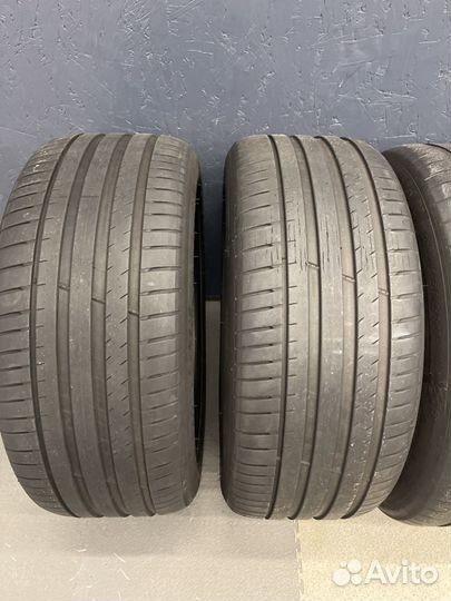 Michelin Pilot Sport 4 SUV 275/45 R21 и 315/40 R21