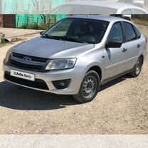 ВАЗ (LADA) Granta 1.6 MT, 2015, 205 000 км, с пробегом, цена 560 000 руб.