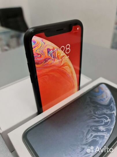 iPhone Xr, 128 ГБ