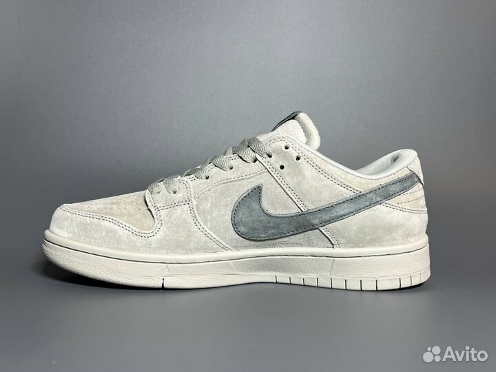 Nike dunk low grateful dead