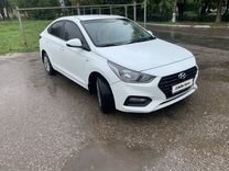 Hyundai Solaris 1.4 AT, 2017, 178 500 км, с пробегом, цена 980 000 руб.