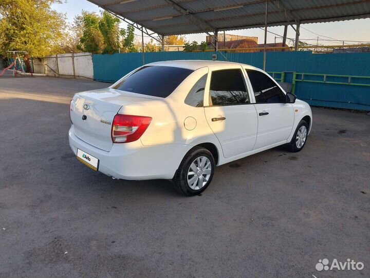 LADA Granta 1.6 МТ, 2015, 119 000 км
