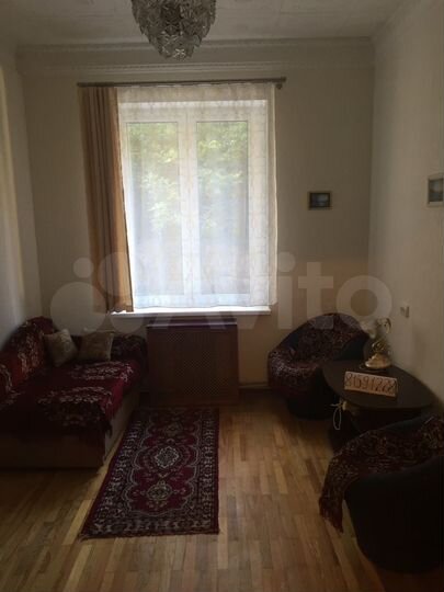 3-к. квартира, 71 м², 1/3 эт.