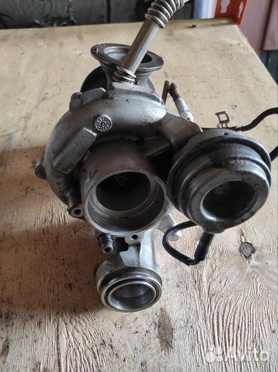 Турбина BMW 7-Series F01 F02 7605794