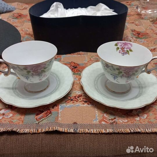 Фарфоровая чайная пара