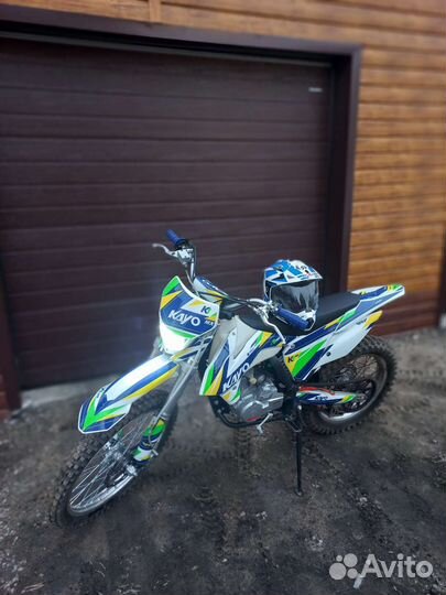 Кроссовый мотоцикл