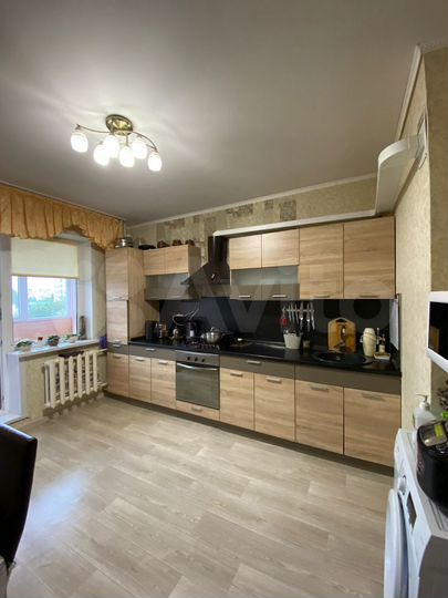 3-к. квартира, 67,6 м², 4/10 эт.