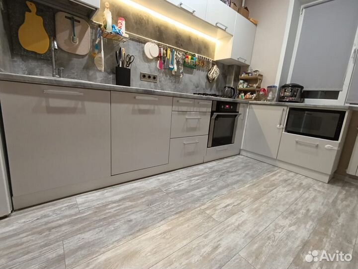 Кухня угловая бу