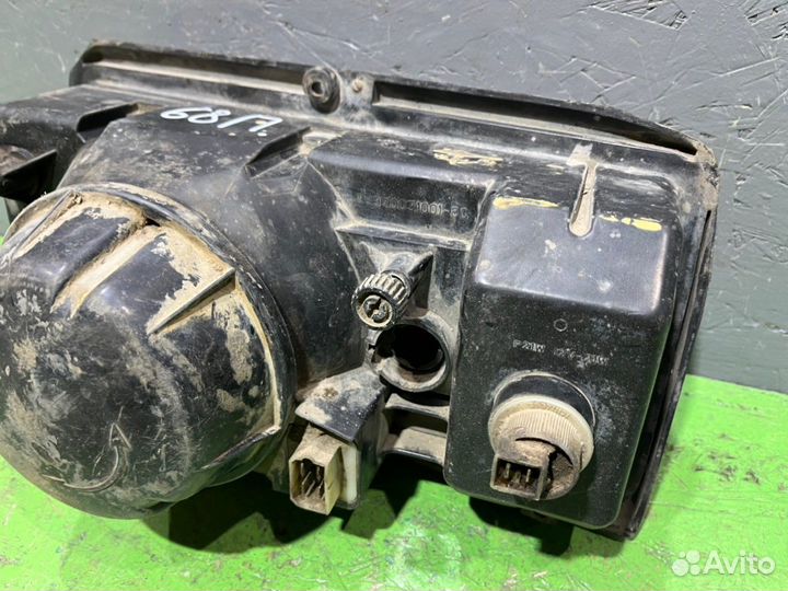 Фара правая Ваз 2104 1.6 21067 2008