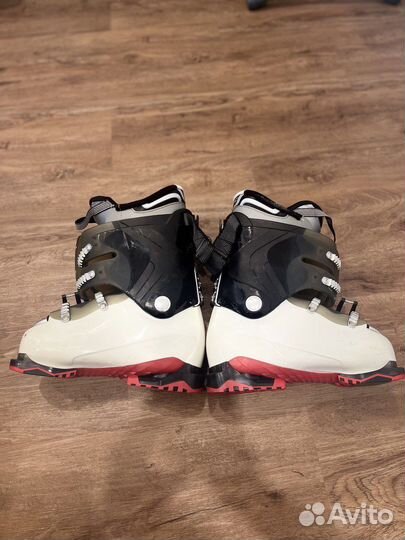 Ботинки горнолыжные Atomic