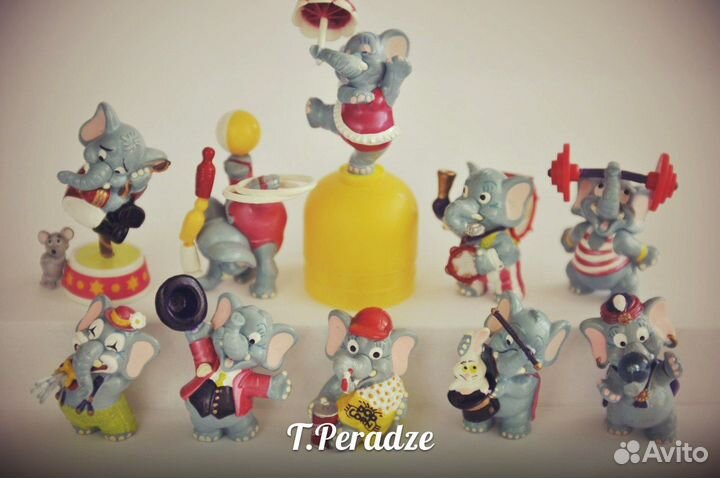 Серия Киндер Слоны в цирке и др