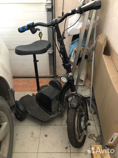 Трех колёсный самокат