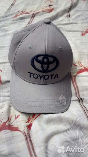 Бейсболка toyota