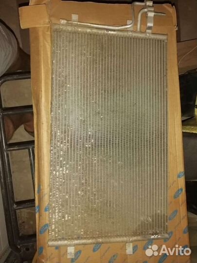 Радиатор кондиционера Ford focus2