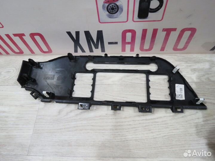 Рамка магнитолы Kia Rio 4