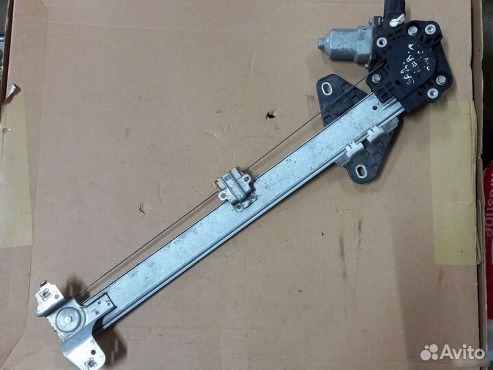 Стеклоподъемник задний левый Honda Civic 5D