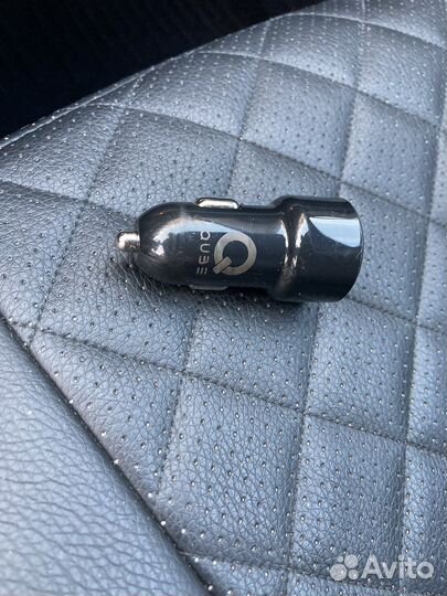 Быстрая зарядка в прикуриватель