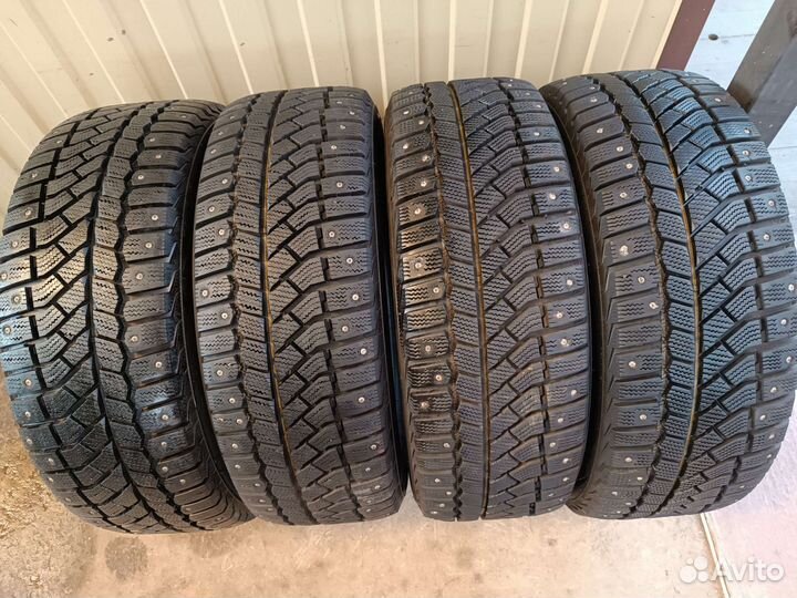 Viatti Brina Nordico V-522 215/55 R17 94T