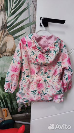 Ветровка для девочки 92