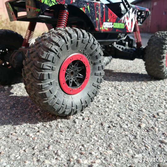 Машина радио управляемая. Cross-Country