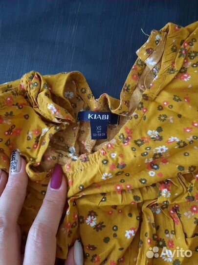 Кофты и юбки женские 40-42 размер