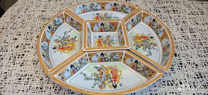 Менажница фарфоровая