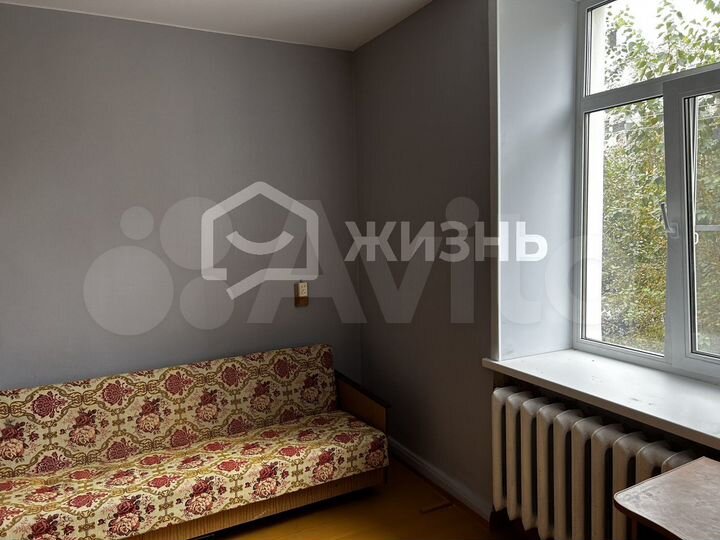 2-к. квартира, 46 м², 2/3 эт.