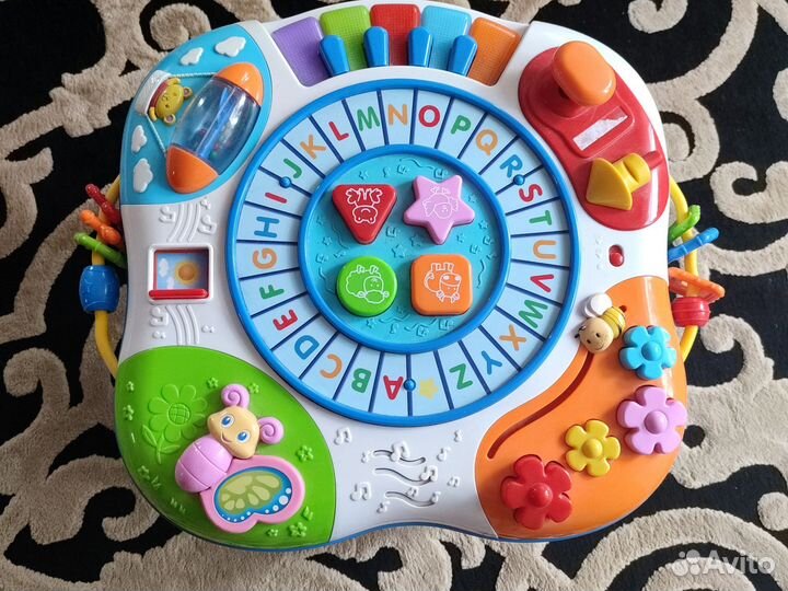 Развивающий стол