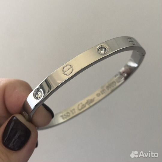 Браслет Love с цирконами