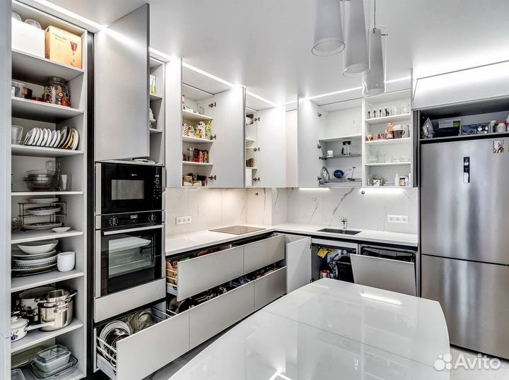 Кухонный гарнитур 