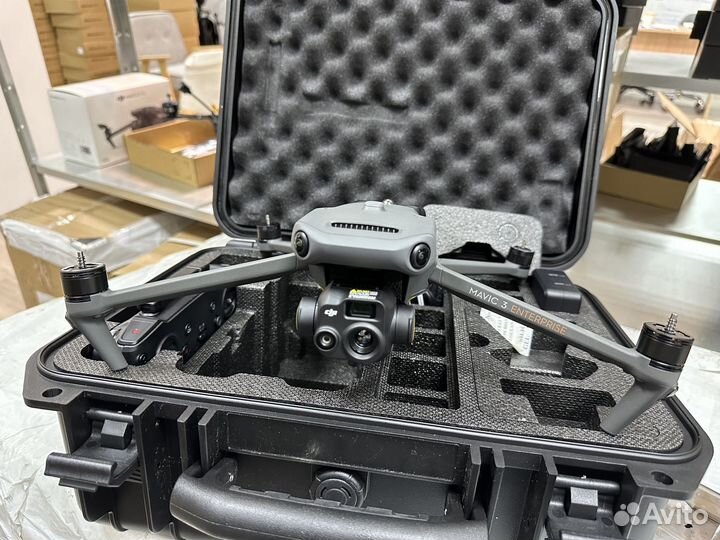 Квадрокоптер DJI Mavic 3T CN, дрон с тепловизором