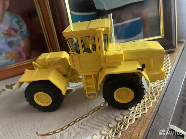 Трактор кировец К-710