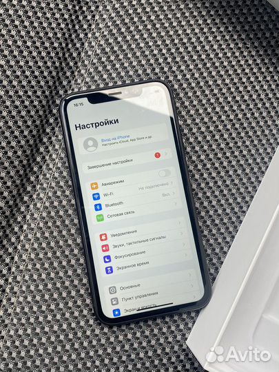 iPhone Xr, 64 ГБ