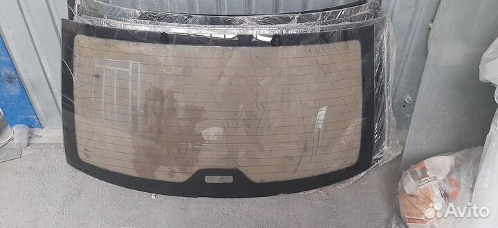 Заднее стекло LADA Granta Datsun on-do