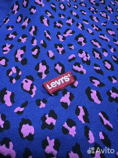 Свитер levis оригинал