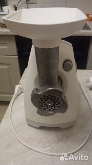 Мясорубка электрическая