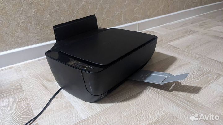 Принтер струйный мфу HP Deskjet 5820 WiFi