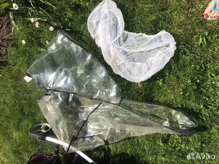 Прогулочная коляска