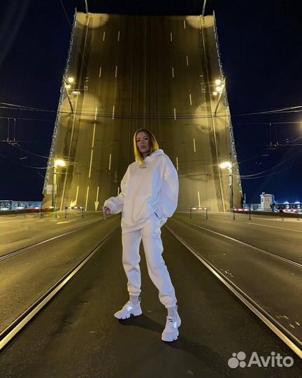 Спортивный костюм