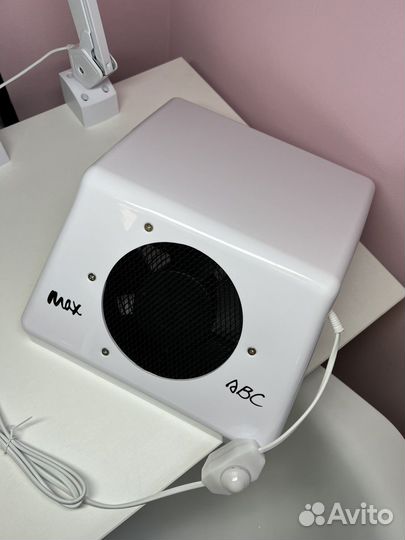 Пылесос для маникюра Max ABC